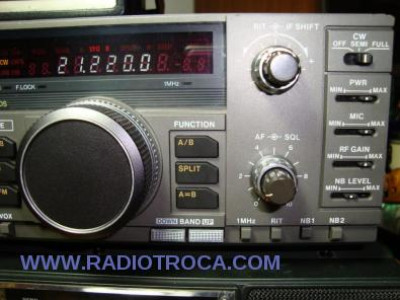 VENDO OU TROCO POR ALGO DO MEU ENTERECE KENWOOD TS 140S POR 1.800,00 — Miniatura 2