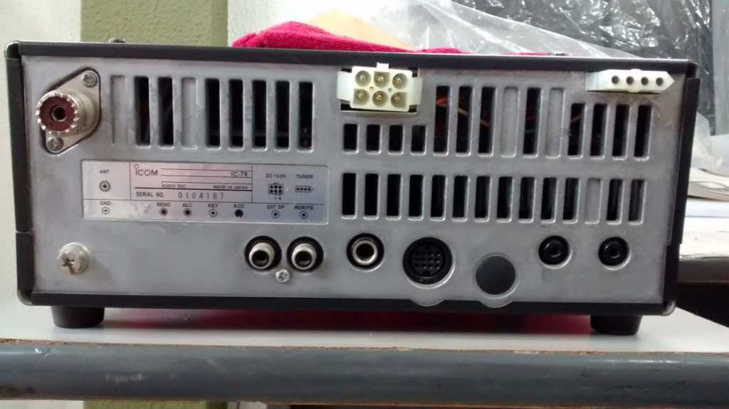 Radio ICOM IC 78 HF - 160-10m Com caixa e Manual — Foto 2