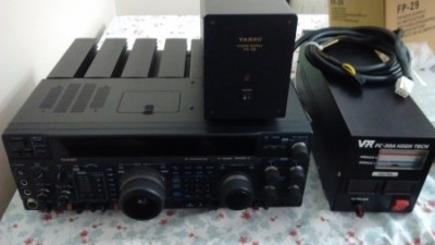 FT 1000 mark V - 200W  com duas fontes de alimentaçãob  + linear — Miniatura 2