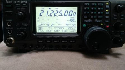 ICOM IC746 PRO ja foi NEGOCIADO — Miniatura 2
