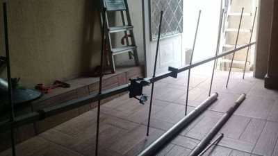 ANTENA DIRECIONAL VHF 11 ELEMENTOS VENDO OU TROCO.