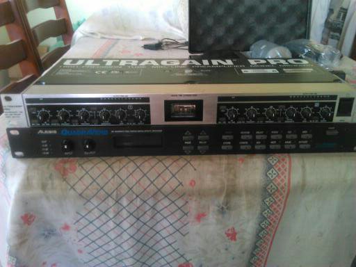 Conjunto pra áudio — Foto 1