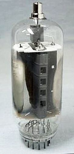Valvula 6KD6 e 6LB6 — Foto 1